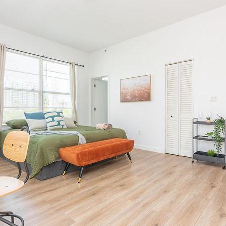 Home Miami Downtown With Balcony - 5 Minutes From Wynwood & Port - Art District Near Beach Luaran gambar