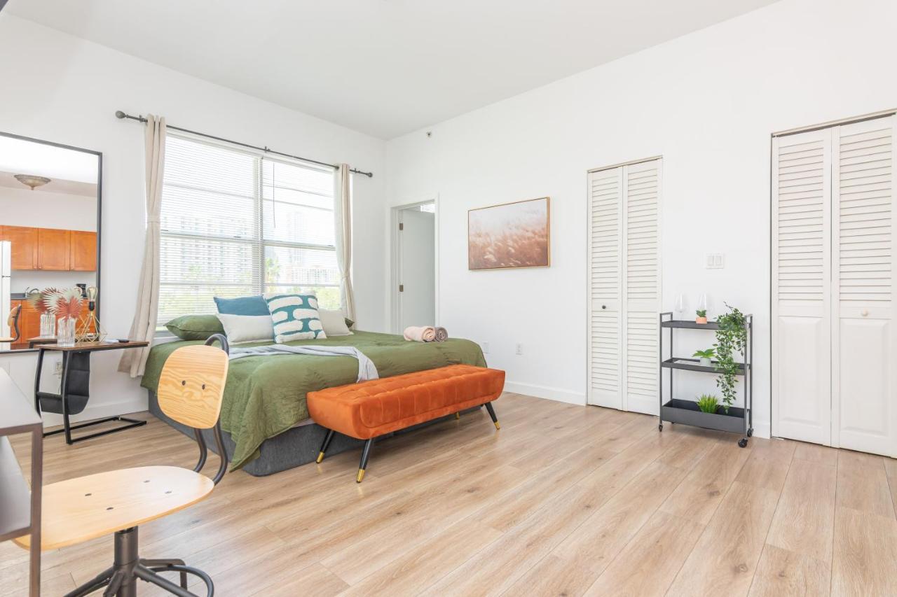 Home Miami Downtown With Balcony - 5 Minutes From Wynwood & Port - Art District Near Beach Luaran gambar