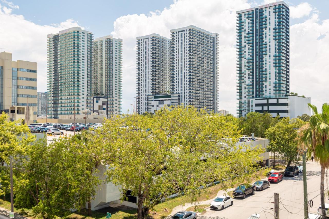 Home Miami Downtown With Balcony - 5 Minutes From Wynwood & Port - Art District Near Beach Luaran gambar