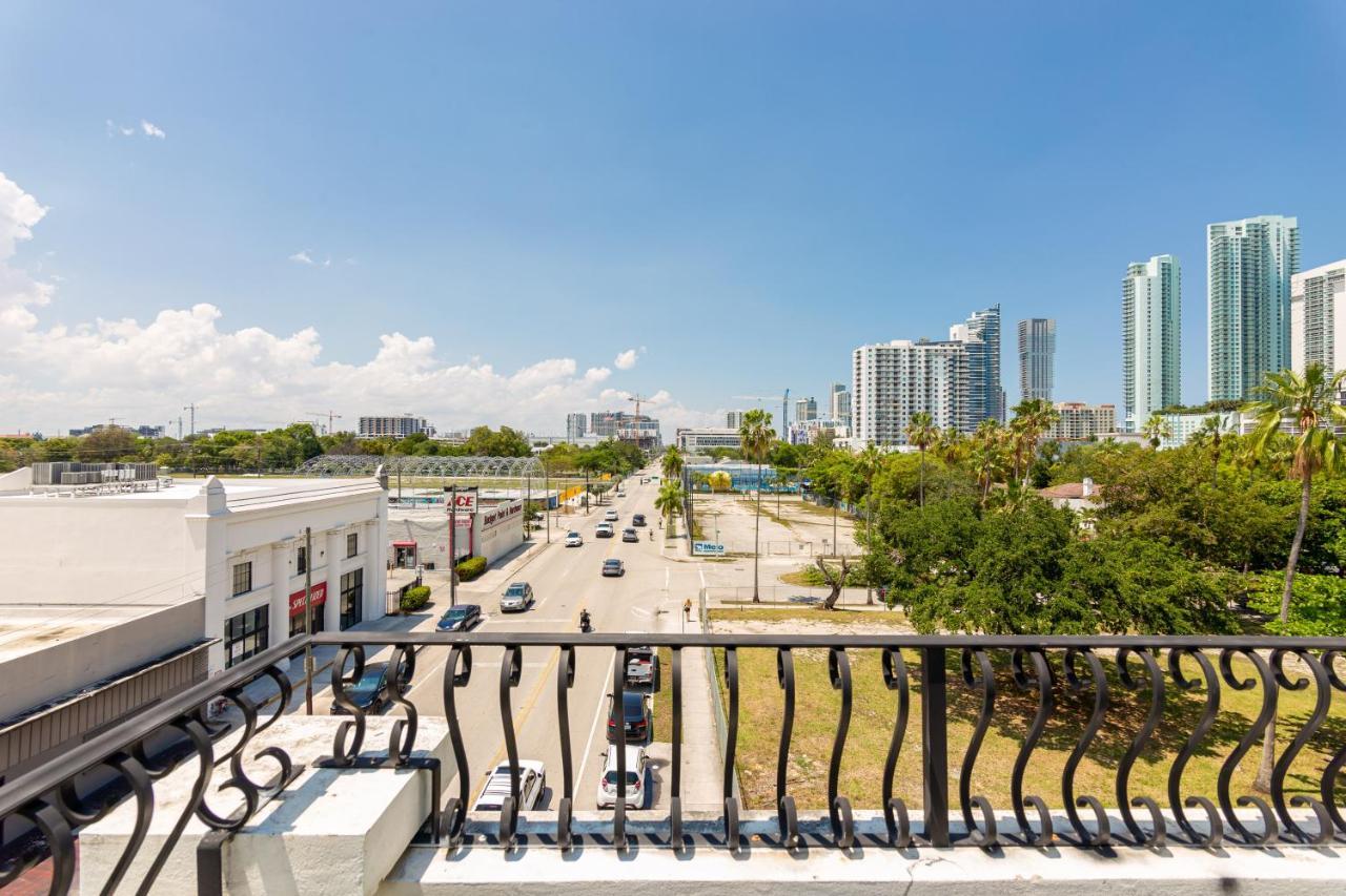 Home Miami Downtown With Balcony - 5 Minutes From Wynwood & Port - Art District Near Beach Luaran gambar